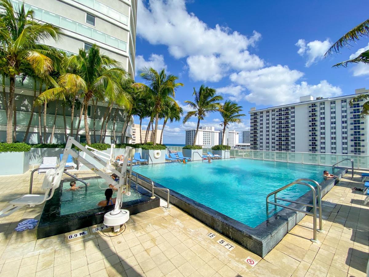 W Residences Fort Lauderdale Luxury Suites Across From Fort Lauderdale Beach 外观 照片